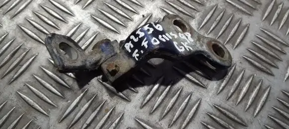 Ford Focus Rear door lower hinge