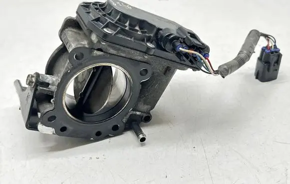 Toyota Land Cruiser (J150) Electric throttle body valve 26100-11030 0F01 E0203