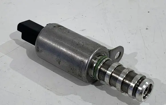 Peugeot 207 Camshaft position sensor 