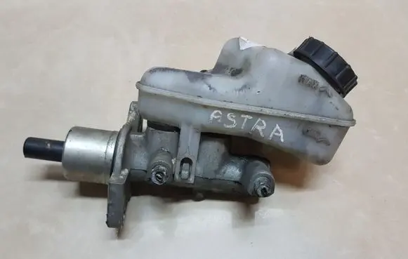 Opel Astra G Brake fluid reservoir 