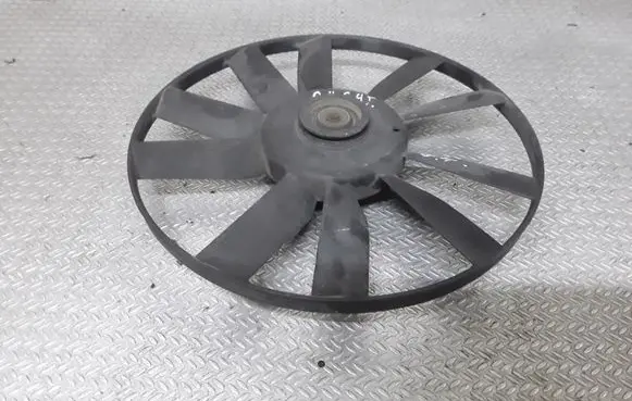 Volkswagen PASSAT B4 Fan impeller 1H0119113