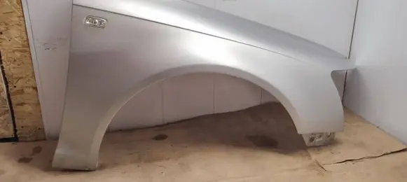 Audi A6 S6 C6 4F Fender