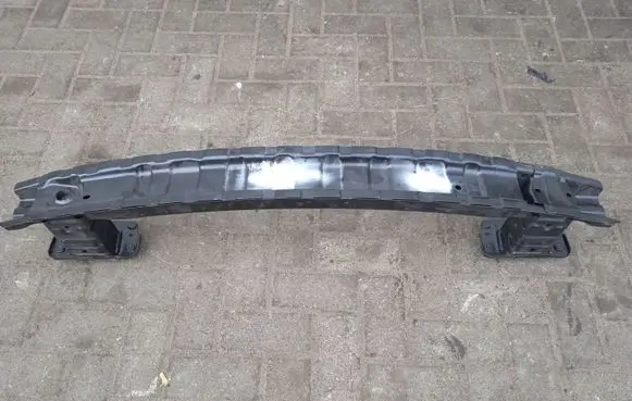 Mercedes-Benz GLA W156 Rear bumper cross member 11761002