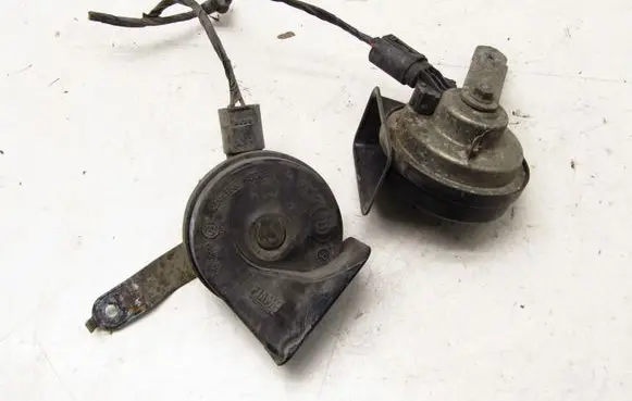 BMW X3 F25 Horn signal 