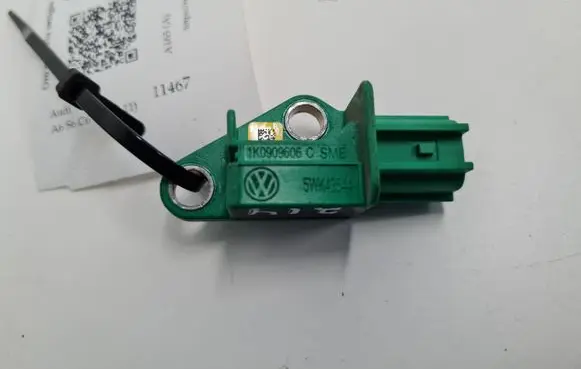 Audi A6 S6 C6 4F Airbag deployment crash/impact sensor 1K0909606C