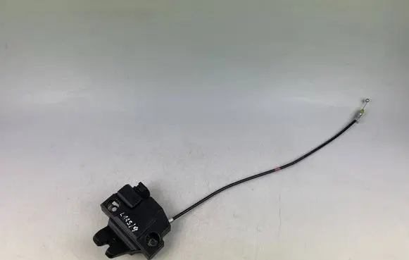 Subaru Legacy Tailgate/trunk/boot lock/catch/latch 