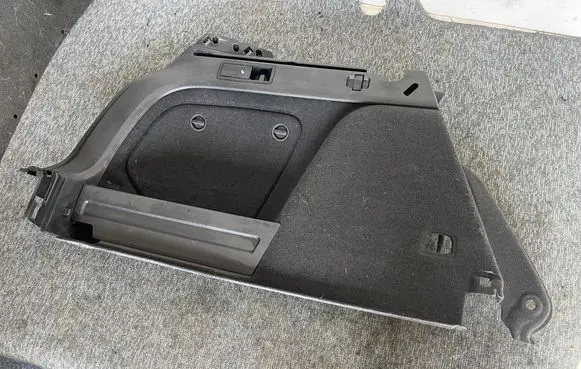 Volkswagen Golf VII Trunk/boot side trim panel 5G9867427E 5G9867427 A098384