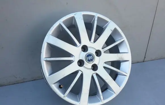 Fiat Grande Punto R16 alloy rim 51732815