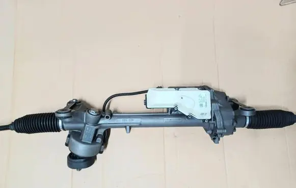 Volkswagen PASSAT B7 Steering rack 5N1909144 3AB423050 3C1423050