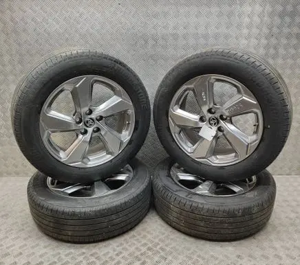 Toyota RAV 4 (XA50) R18 alloy rim 4261A42140