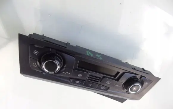 Audi A5 8T 8F Climate control unit 8T2820043M