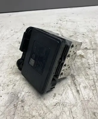 Volkswagen Golf Sportsvan ABS Pump 3Q0907379AA