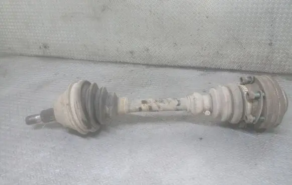 Skoda Octavia Mk1 (1U) Front driveshaft