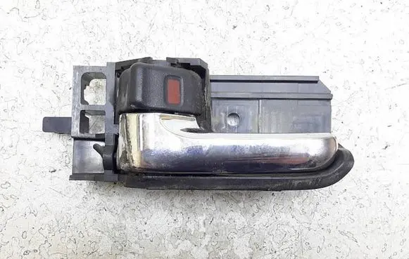 Toyota Corolla E110 Front door interior handle 50594A1