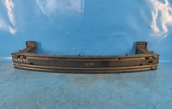 Nissan X-Trail T32 Front bumper foam support bar 620304BA0A