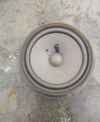 Ford Fiesta Front door high frequency speaker AA6T18808AA
