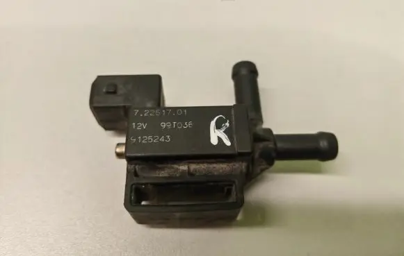 Volvo S80 Turbo solenoid valve 9125243 72251701