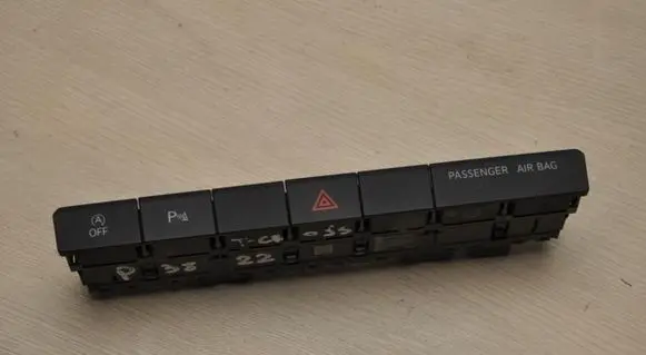 Volkswagen T-Cross Hazard light switch 2GM927132M