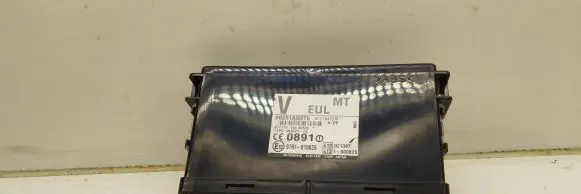 Subaru Legacy Immobilizer control unit/module 88281AG370 97RI010625 X1T18472M