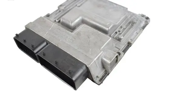 Mercedes-Benz C W204 Engine control unit/module A2710109945 A0044467540