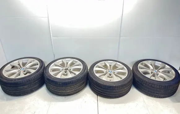 BMW X5 E70 R20 alloy rim 8037350 8037349