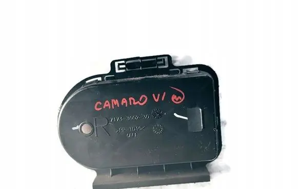 Chevrolet Camaro Radiator mount bracket 