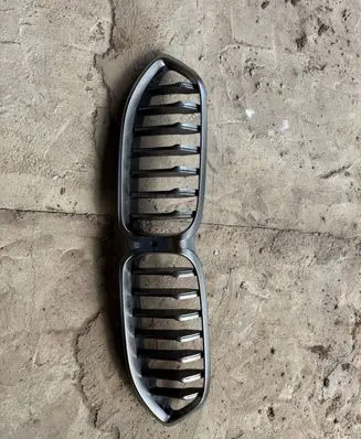 BMW 8 G14 Front grill 19297610