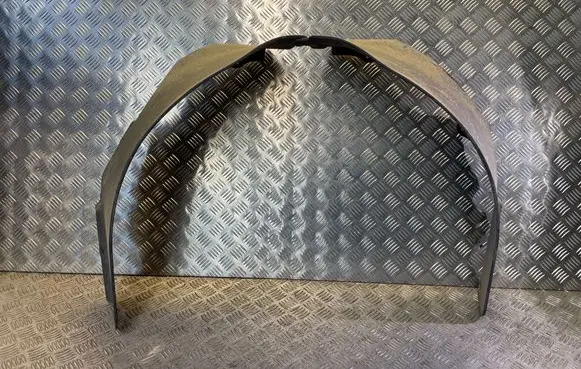 Dodge Durango III Spare wheel section trim 