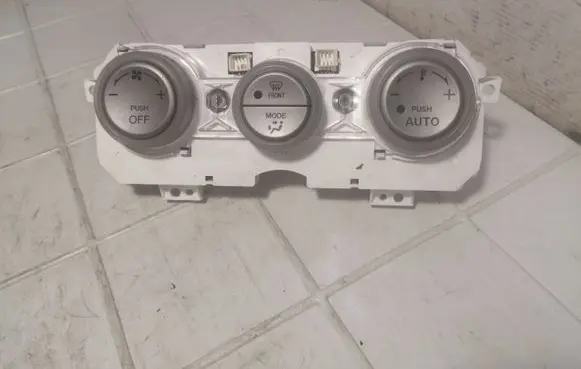Mazda 6 Climate control unit