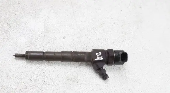 Opel Insignia A Fuel injector 0445110327