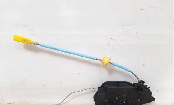 BMW 2 F44 Front door lock 7956142 9451628 51219451628