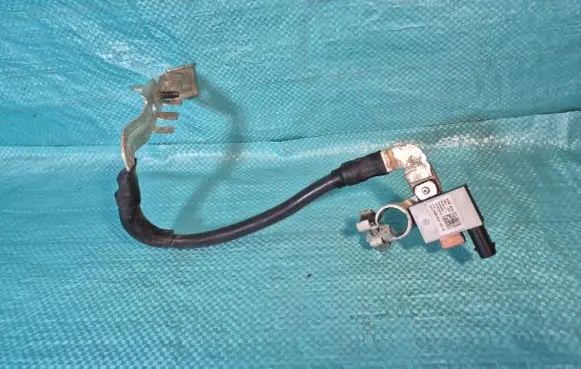 Volkswagen Golf VII Negative earth cable (battery) 5Q0915181K 17394900