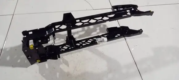 Rubber seal rear door