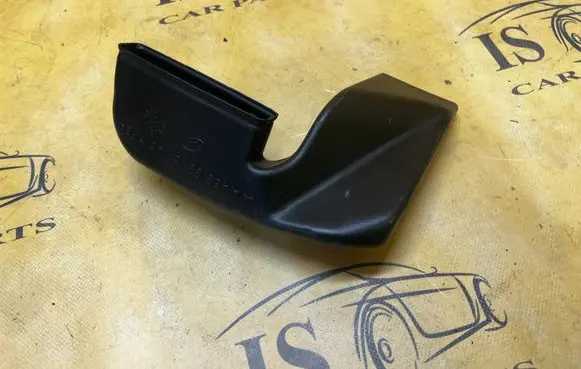 Mercedes-Benz G W461 W463 1st Gen Cabin air duct channel A4638316745
