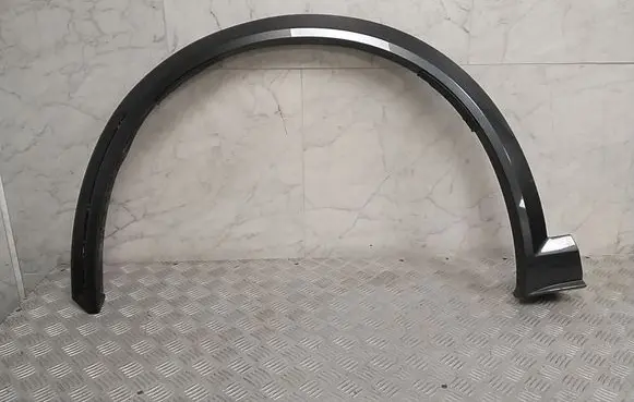 Audi e-tron Front arch trim 4KE853717D