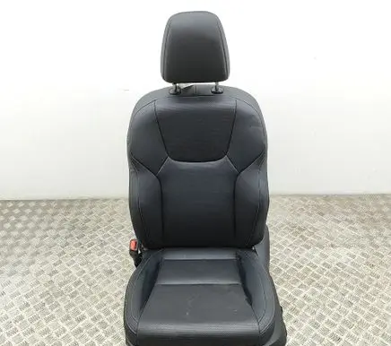Lexus RX V Front driver seat 7202048290 7107448G90C1