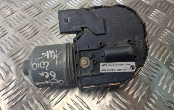 Skoda Octavia Mk2 (1Z) Wiper motor 1Z1955119C