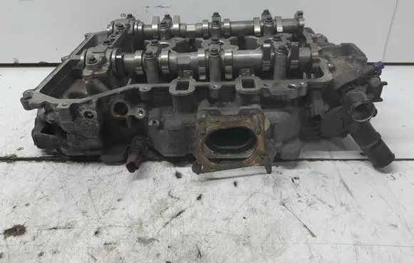 Citroen C3 Engine head 9671871510 9671708880 9675439980