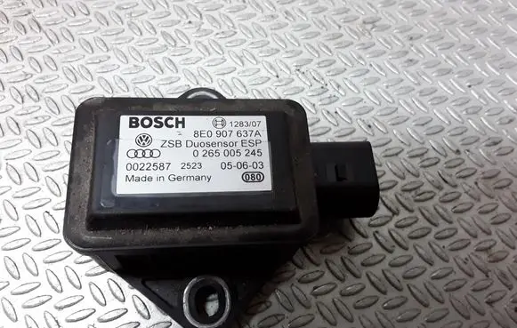 Audi A4 S4 B6 8E 8H ESP acceleration yaw rate sensor 8E0907637A 0265005245