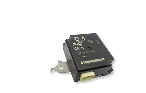Toyota Yaris XP210 Keyless (KESSY) go control unit/module 897B0K0011