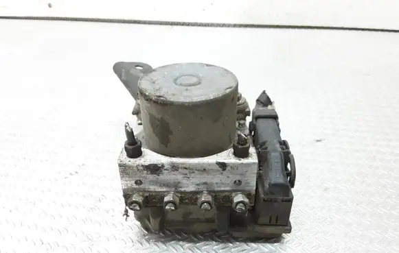Toyota Aygo AB10 ABS Pump 0265231579