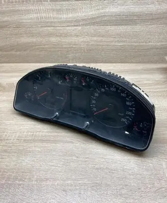 Audi A4 S4 B6 8E 8H Speedometer (instrument cluster) 8D0920932F