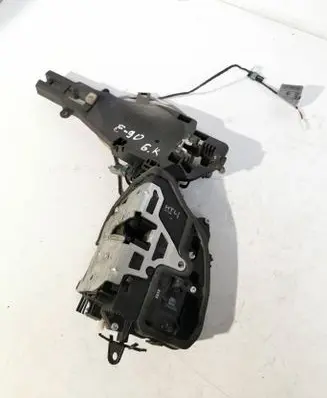 BMW 3 E90 E91 Rear door lock 7060295