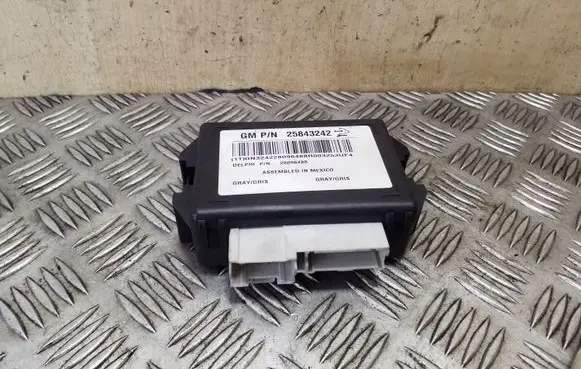 Chevrolet Captiva Comfort/convenience module 25843242 28096488