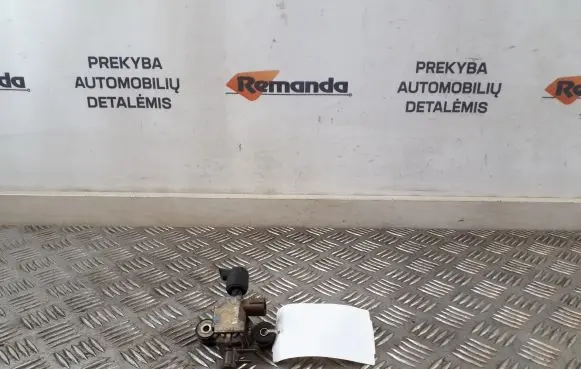 Toyota Corolla Verso E121 Turbo solenoid valve 2581927020