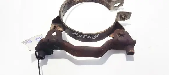 Mazda 3 I Engine mounting bracket