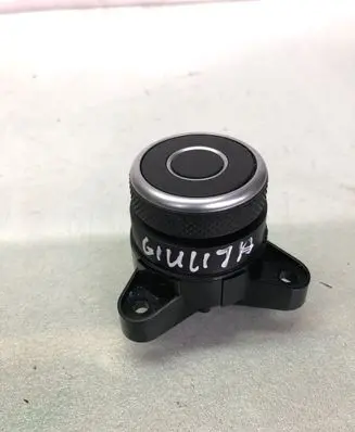 Alfa Romeo Giulia Multifunctional control switch/knob 156164829