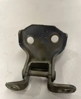 Subaru Outback (BS) Front door upper hinge