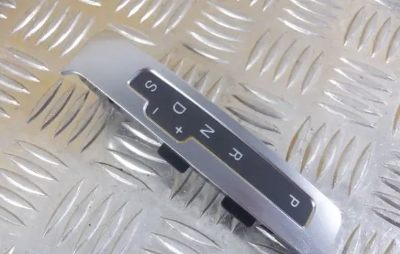 Audi A6 S6 C6 4F Gear shift selector indicator 4F1713463B
