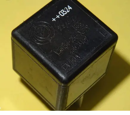 Fiat Bravo - Brava Other relay 46520439 V23134-J55-X229 V23134J55X229